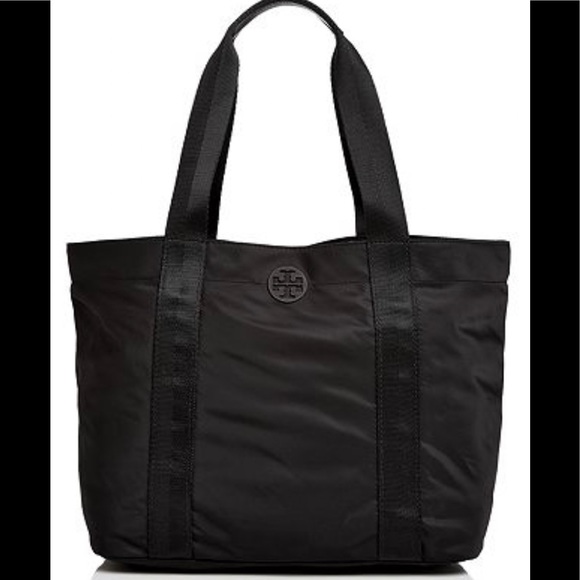 Tory Burch Handbags - Tory Burch Quinn Large Zip Nylon Tote - Excellent Conition